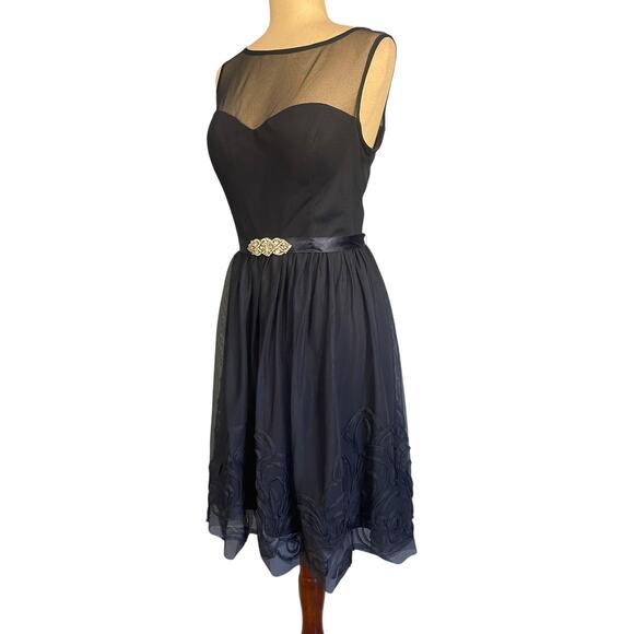 Eliza J Sleeveless Illusion Neckline Belted Cocktail Dress Navy Large - Picture 7 of 12